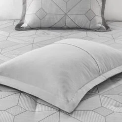 7pc Ollie Jacquard Comforter Set Gray - Madison Park -Furniture Promotion Shop GUEST 12d9af57 05cd 4fad ab32 a0325f5ce96b