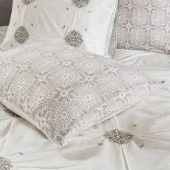 Alicia Cotton Comforter Set -Furniture Promotion Shop GUEST 4a3e3412 7c7a 44b6 aa2f 52d3814d8838