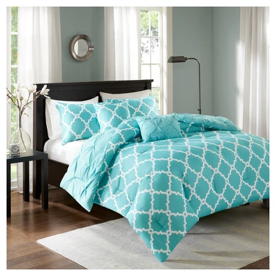 5pc Hayden Solid Reversible Comforter Set 3 5pc Hayden Solid Reversible Comforter Set - Image 3
