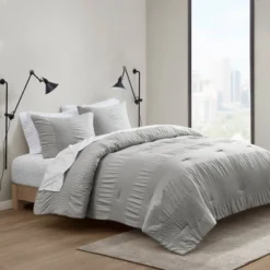 Alto Comforter & Sheet Set