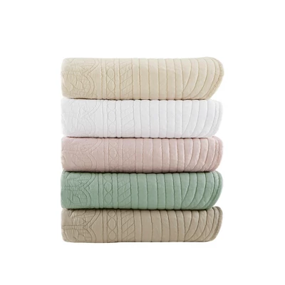 60"x72" Marino Quilted Throw Blanket With Scallop Edges 6 60"x72" Marino Quilted Throw Blanket With Scallop Edges - Image 6