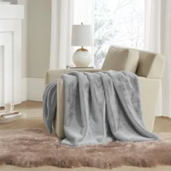 50"x60" Sienna Solid Premium Faux Fur Throw Blanket - Madison Park -Furniture Promotion Shop GUEST e8fddae8 22b6 4e8f 8560 de3dca9d3070