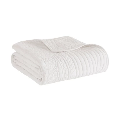 60"x72" Marino Quilted Throw Blanket With Scallop Edges 8 60"x72" Marino Quilted Throw Blanket With Scallop Edges - Image 8